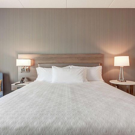 Home2 Suites By Hilton Toronto/Brampton, On Екстериор снимка