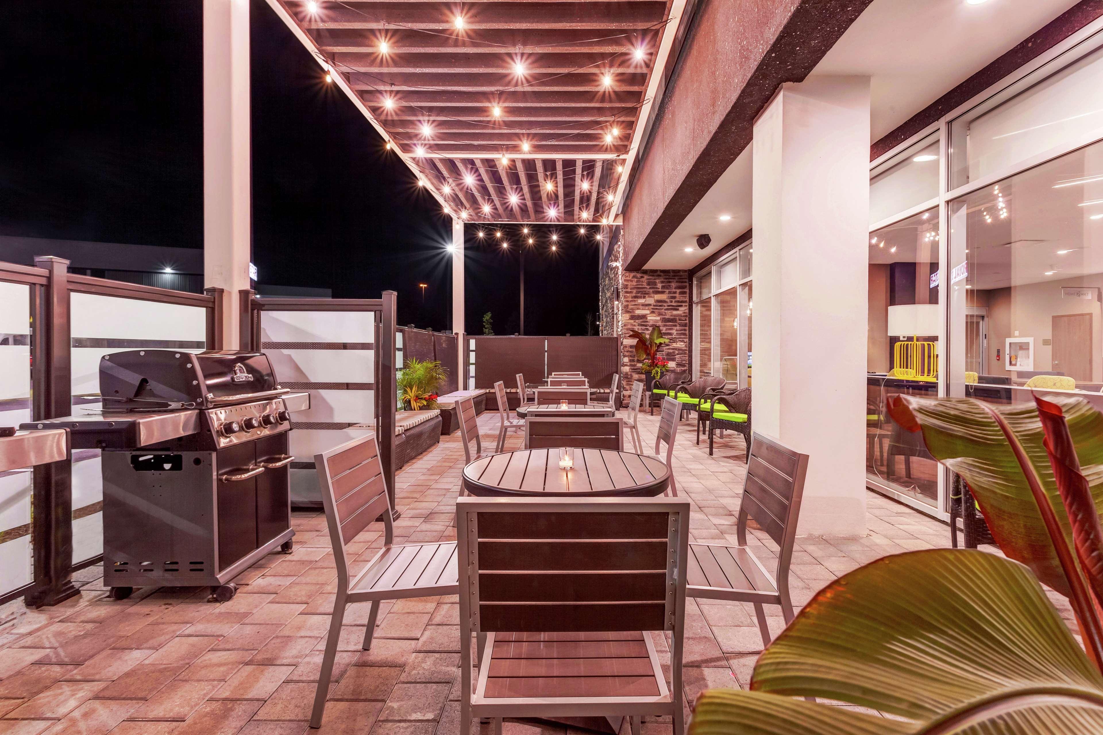 Home2 Suites By Hilton Toronto/Brampton, On Екстериор снимка