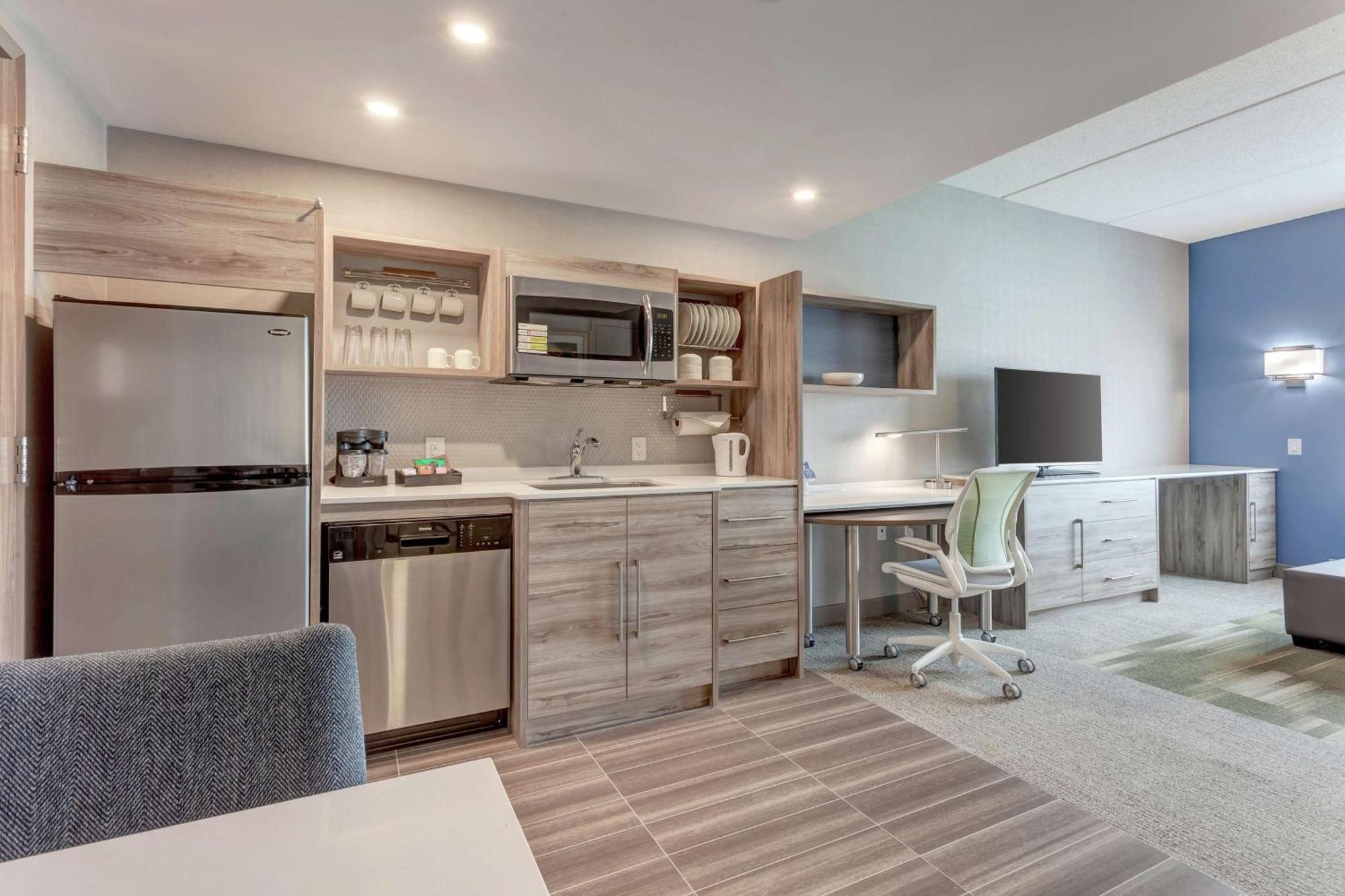 Home2 Suites By Hilton Toronto/Brampton, On Екстериор снимка